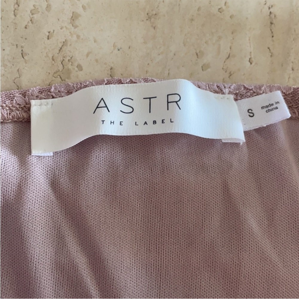 Astr Pink Lace Bodysuit - Picture 9 of 10